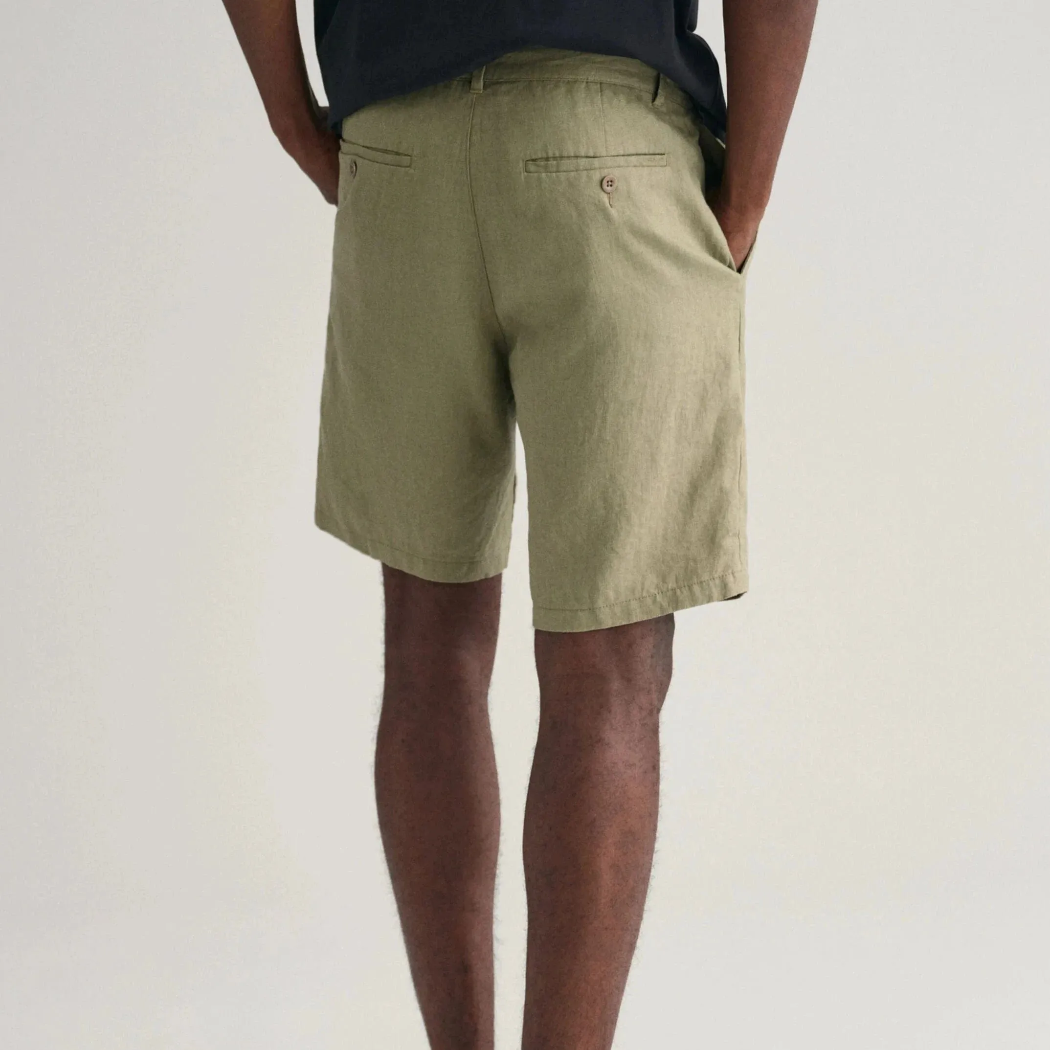 GANT Relaxed Fit Linen Drawstring Shorts in Dried Clay