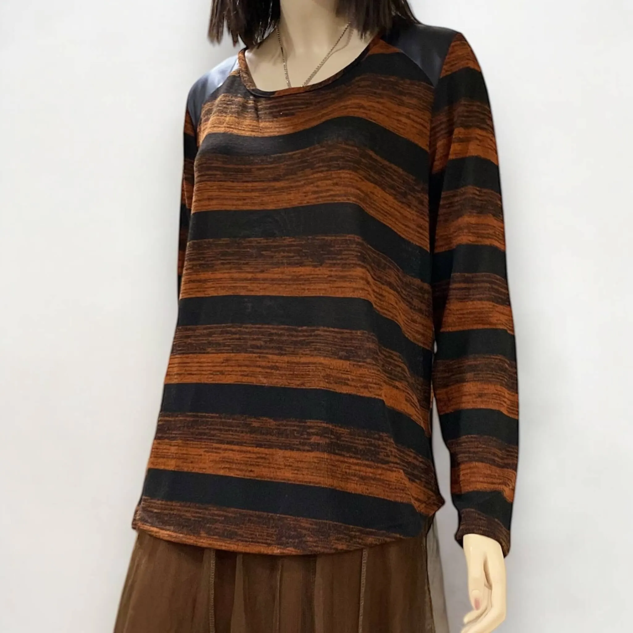 Long Sleeve Stripe Lightweight Knit Top