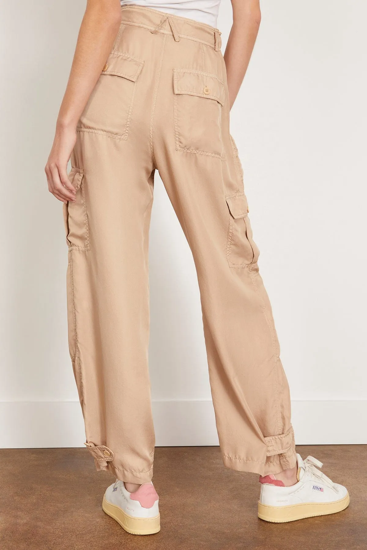 Wilshire Pant in Khaki